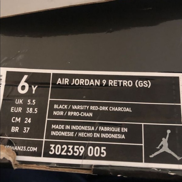 Air Jordan 9 Retro (GS) - Picture 3 of 3